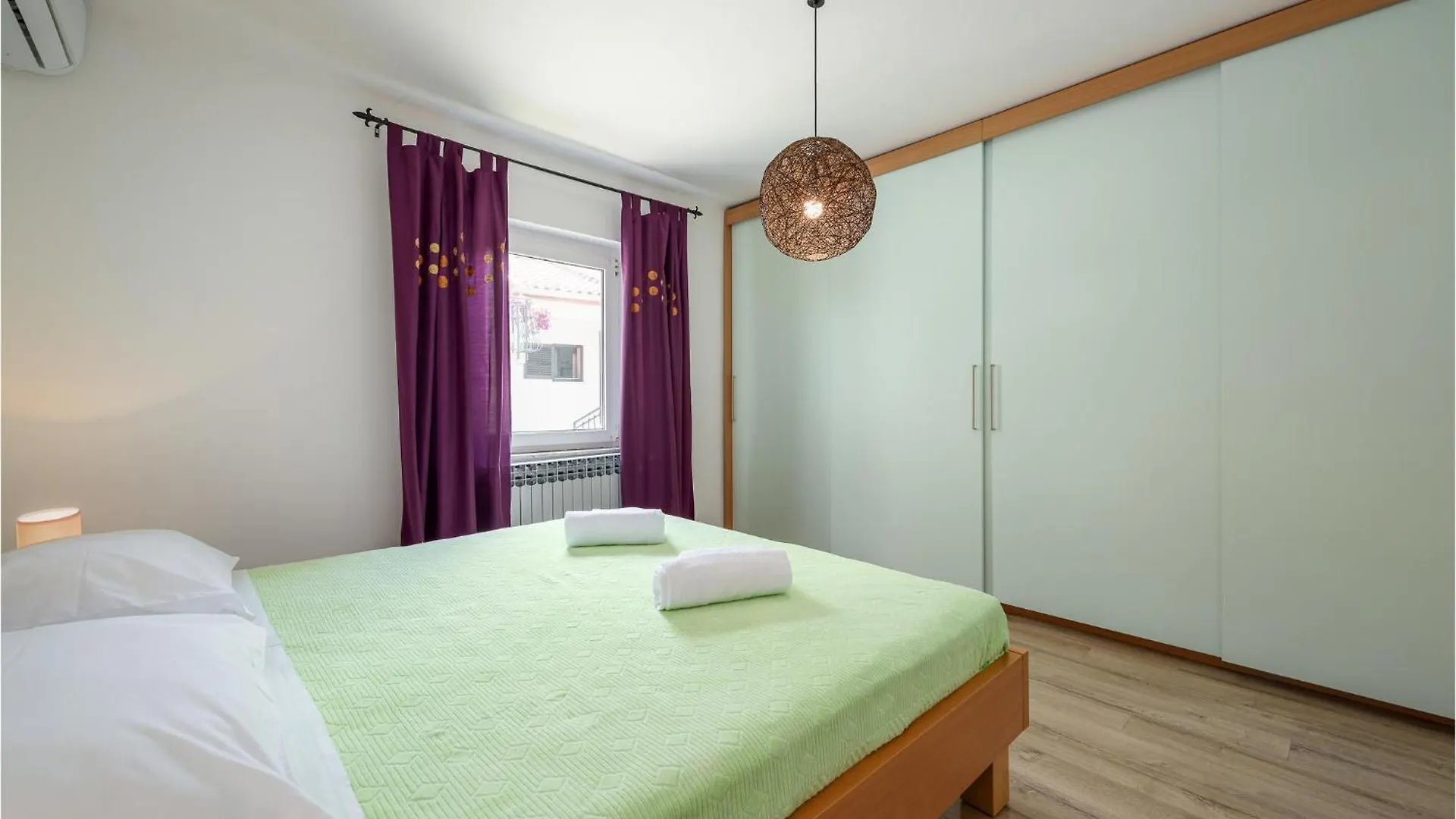 Amazing Home In Potpican With Kitchen Horvátország