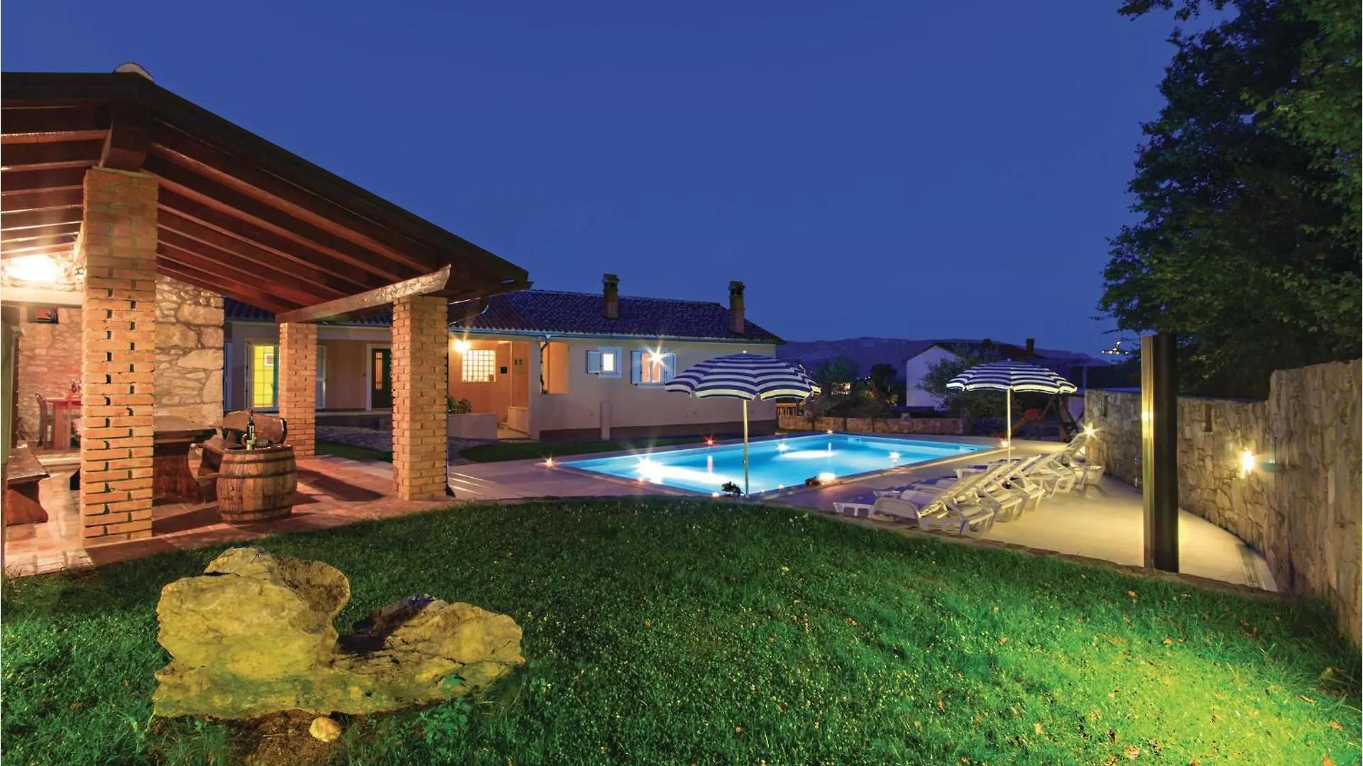 Amazing Home In Potpican With Kitchen